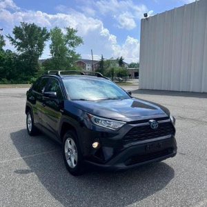 Neatly Used 2019 Toyota RAV4 Hybrid XLE AWD low Millage